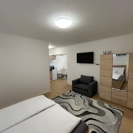 Acum Apartman Apartment Gyula