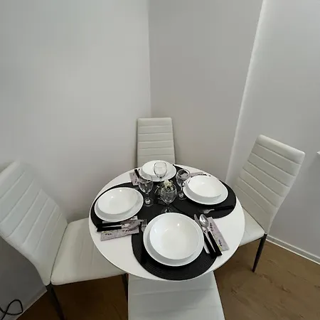 Apartment Acum Apartman