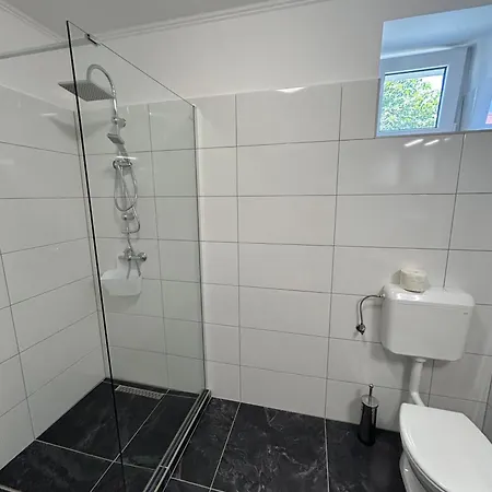 Acum Apartman *